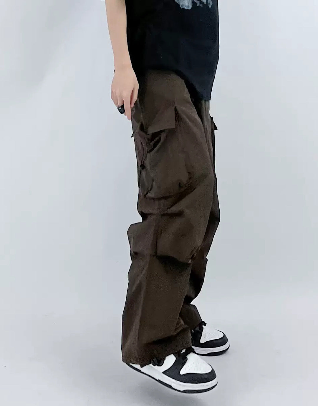 loose silhouette cargo pants  US1375