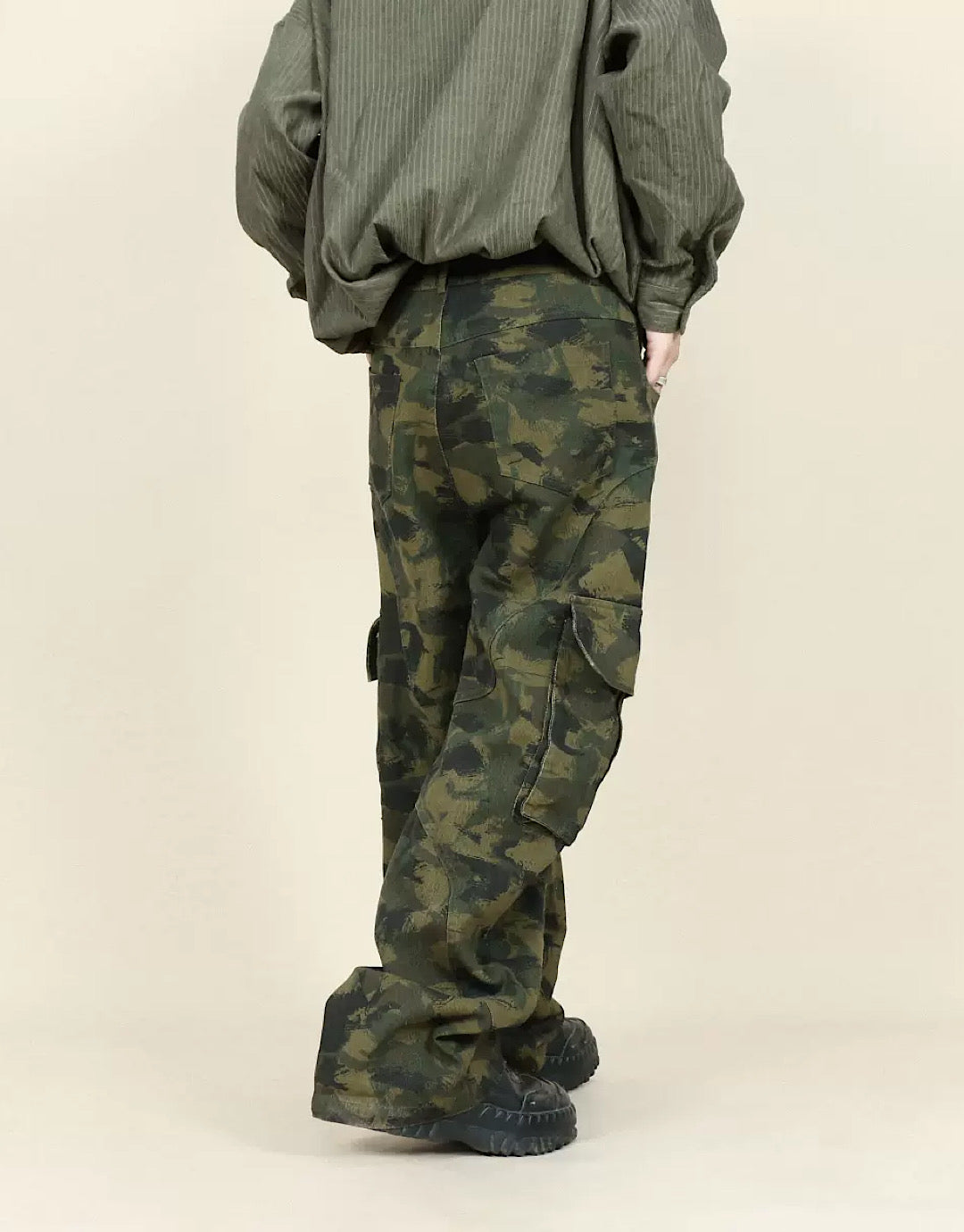 camouflagepattern cargo pants  US1746