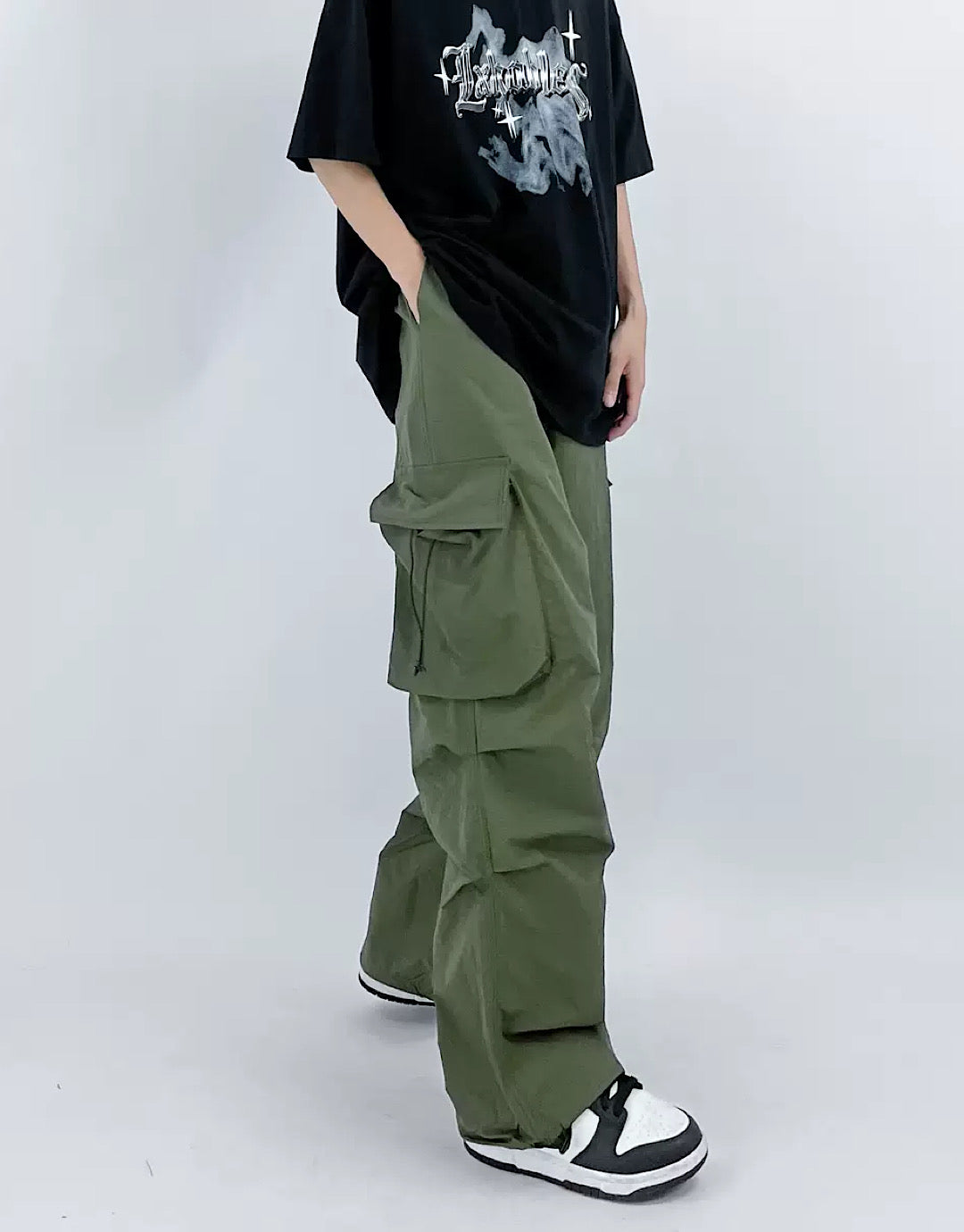 loose silhouette cargo pants  US1375