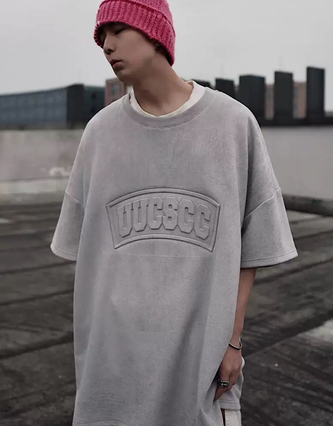 【UUCSCC】Back initials ard T-shirt  US0007