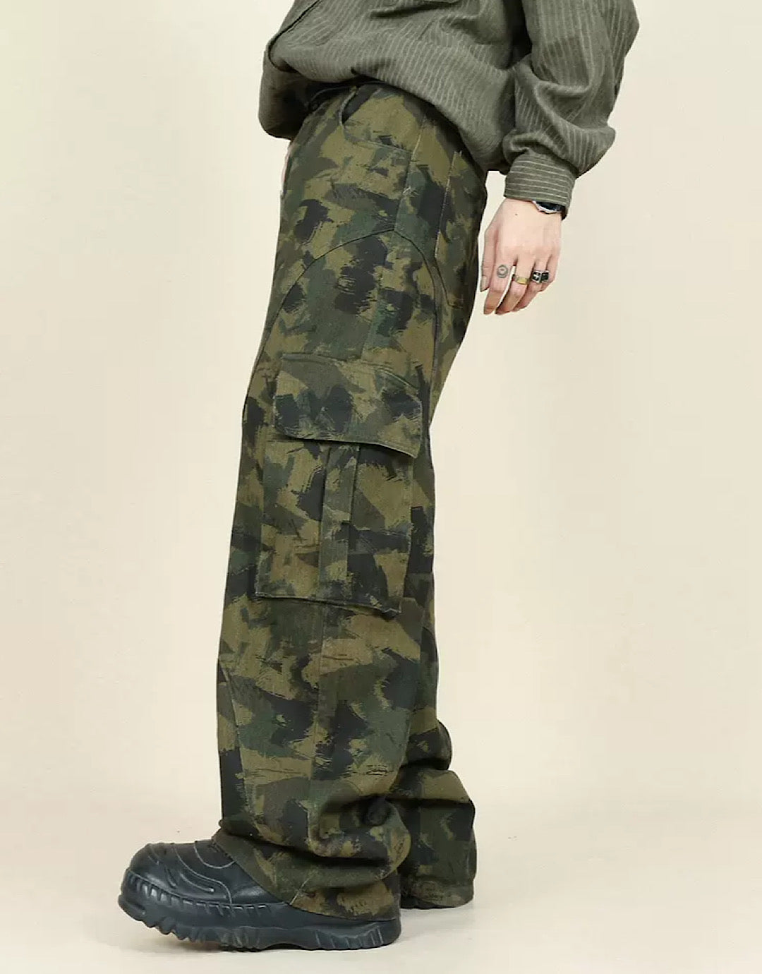 camouflagepattern cargo pants  US1746