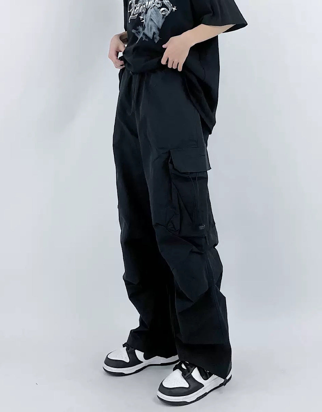 loose silhouette cargo pants  US1375