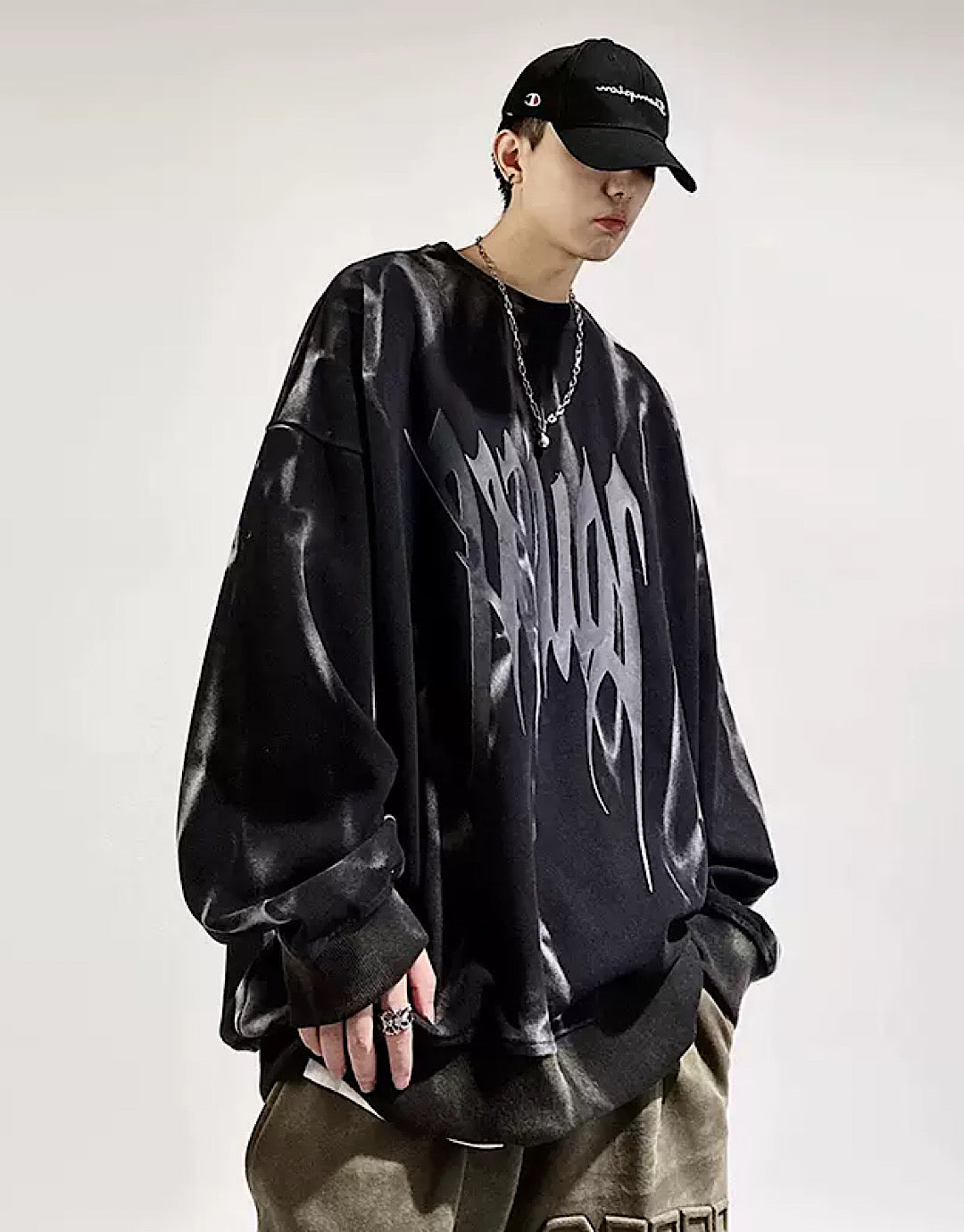 【UUCSCC】Velvet Galdorant Bleached Sweatshirt  US0019