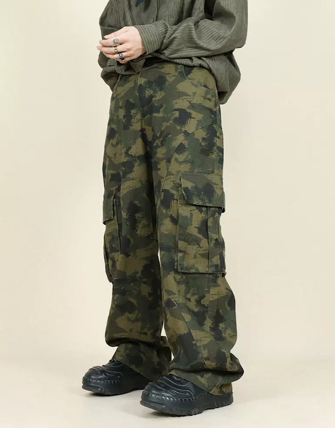 camouflagepattern cargo pants  US1746