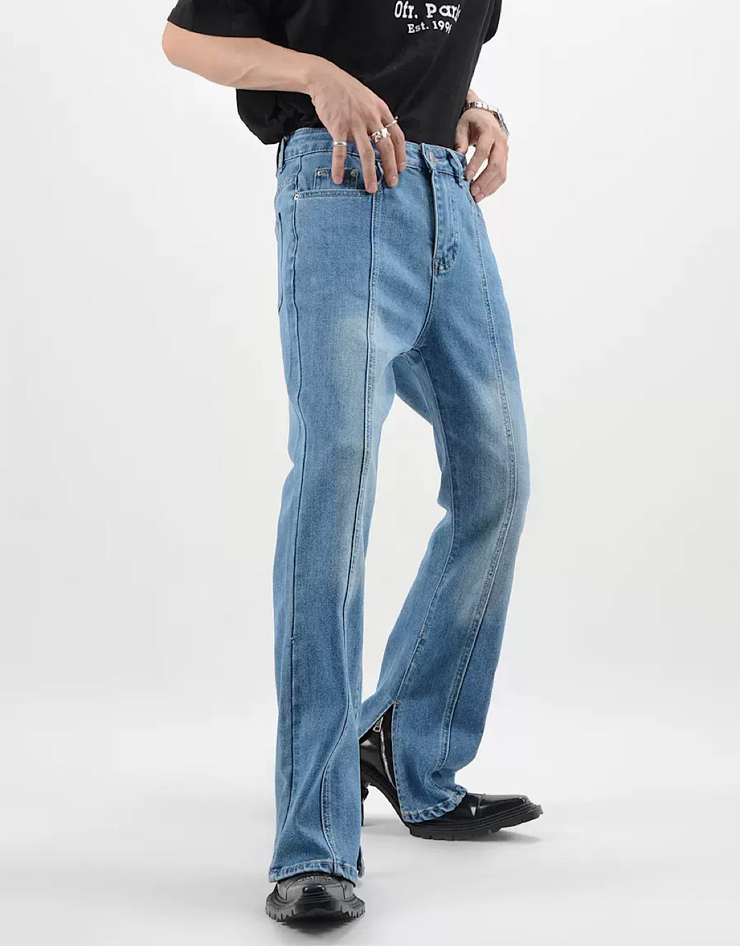 line slit flared denim  US1999