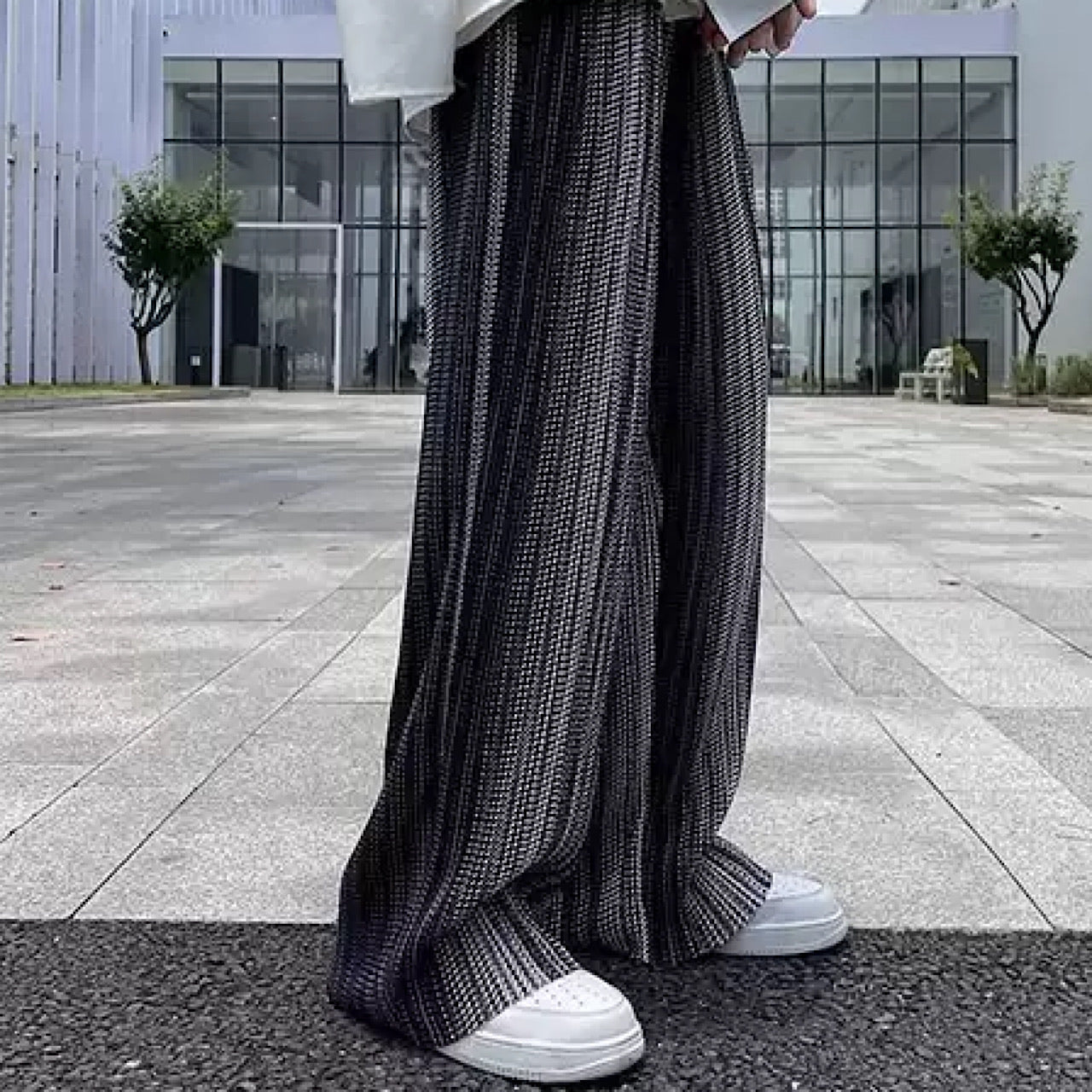 laid-back chic design pleated knit pants  US1103
