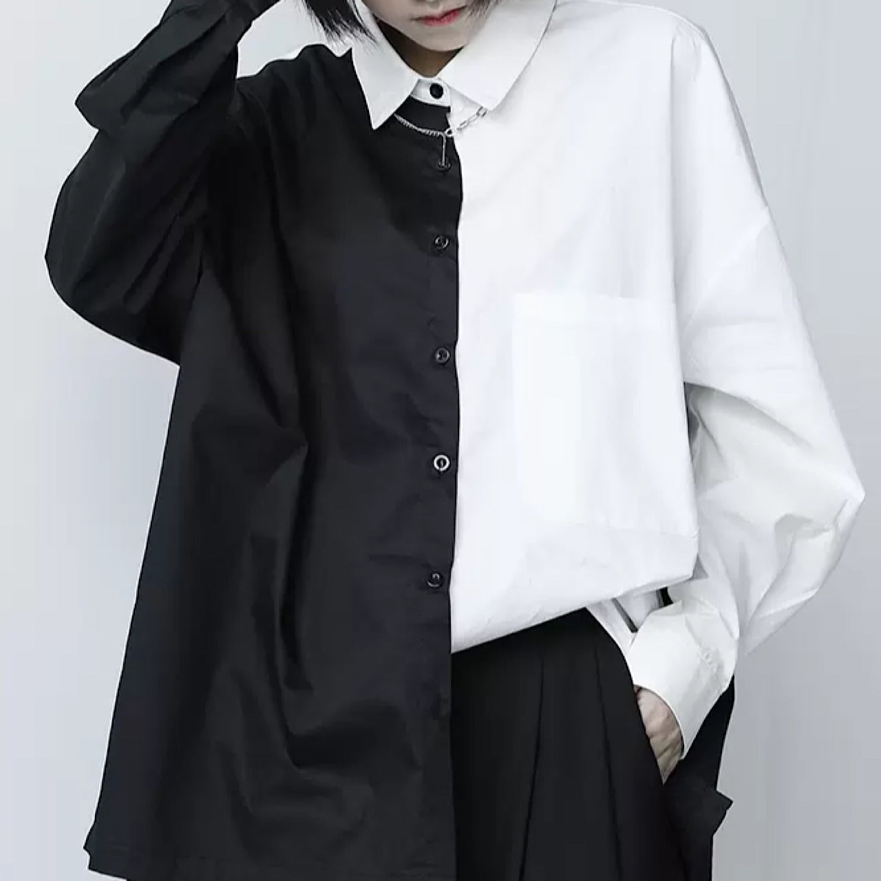 two-tone design long shirt  US1417