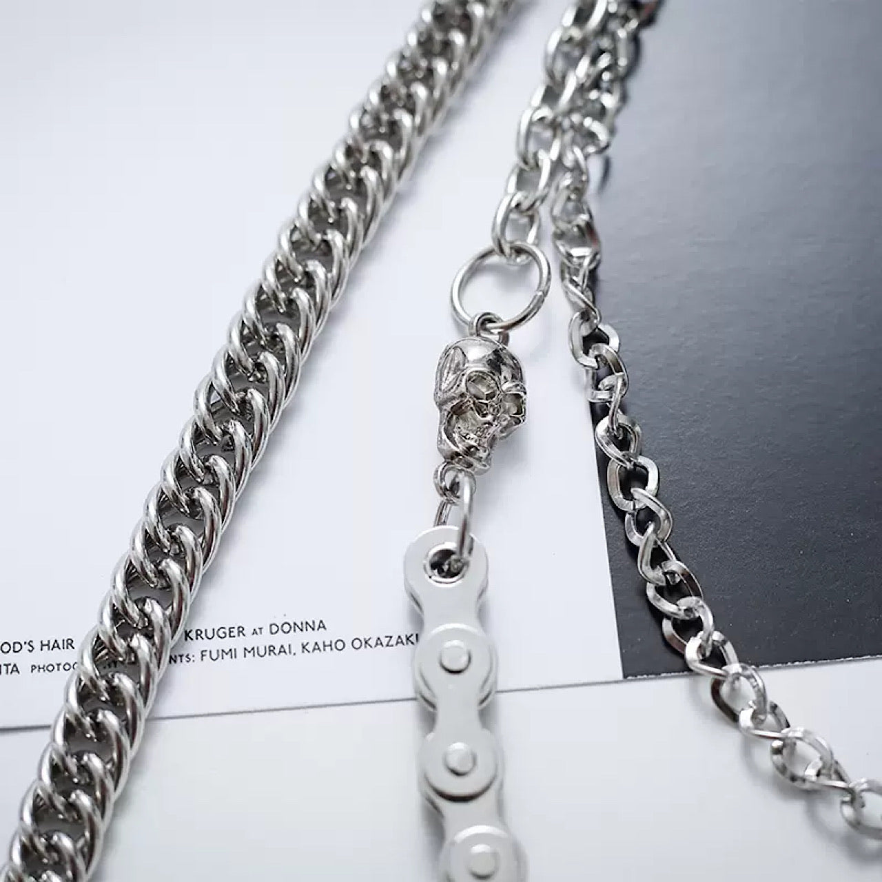 silver wallet chain  US1553