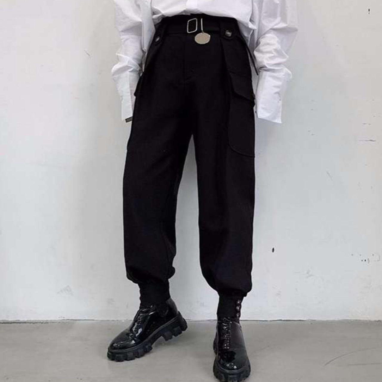 mode design belt slacks  US1397