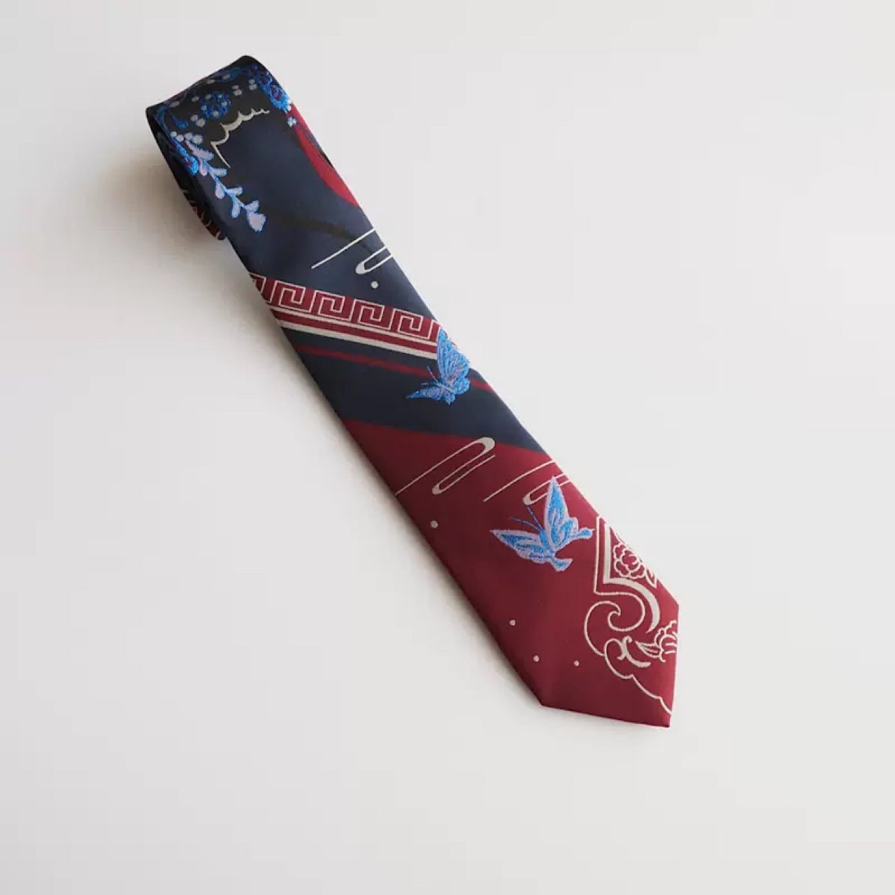 butterfly design necktie  US1111