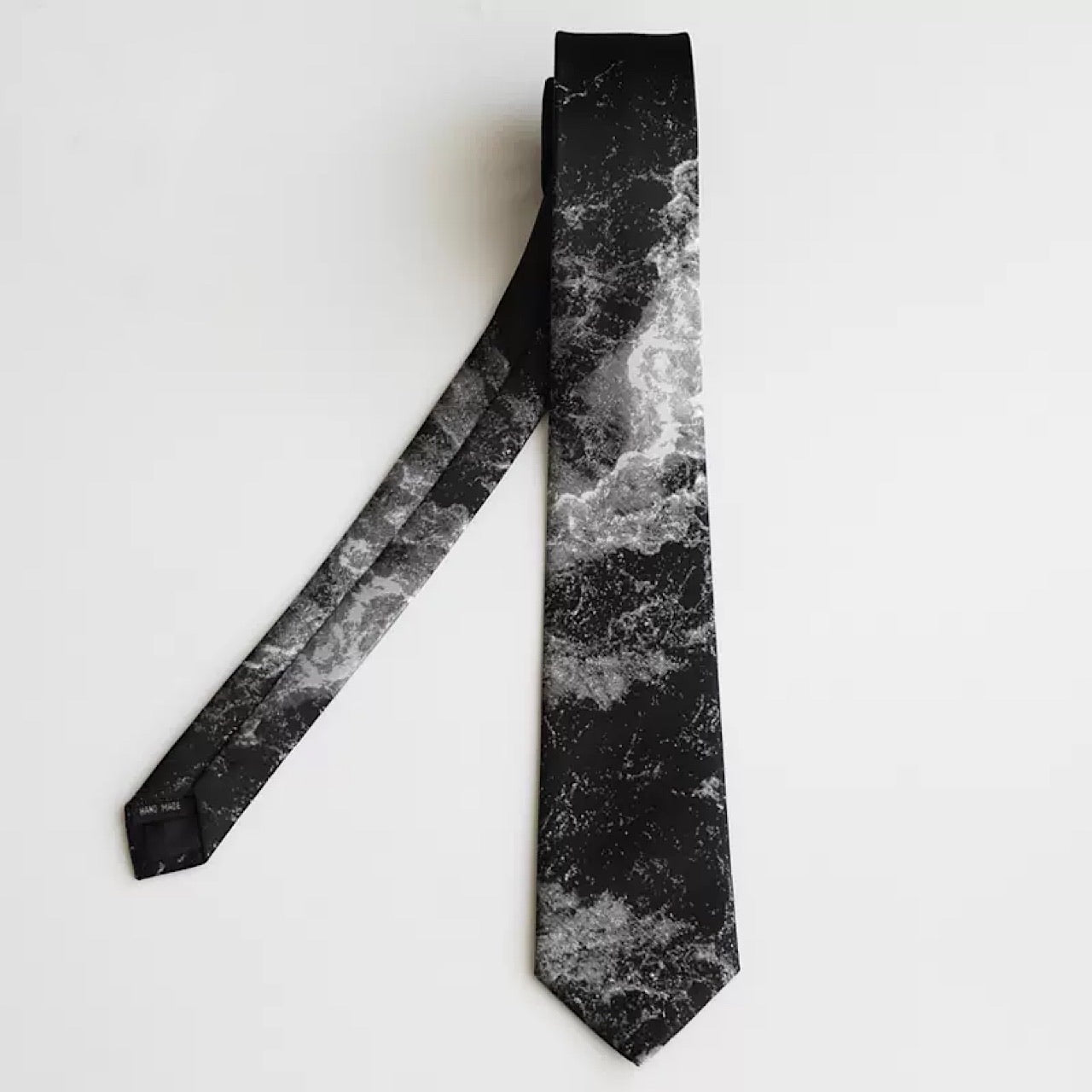 smoke white necktie  US1303