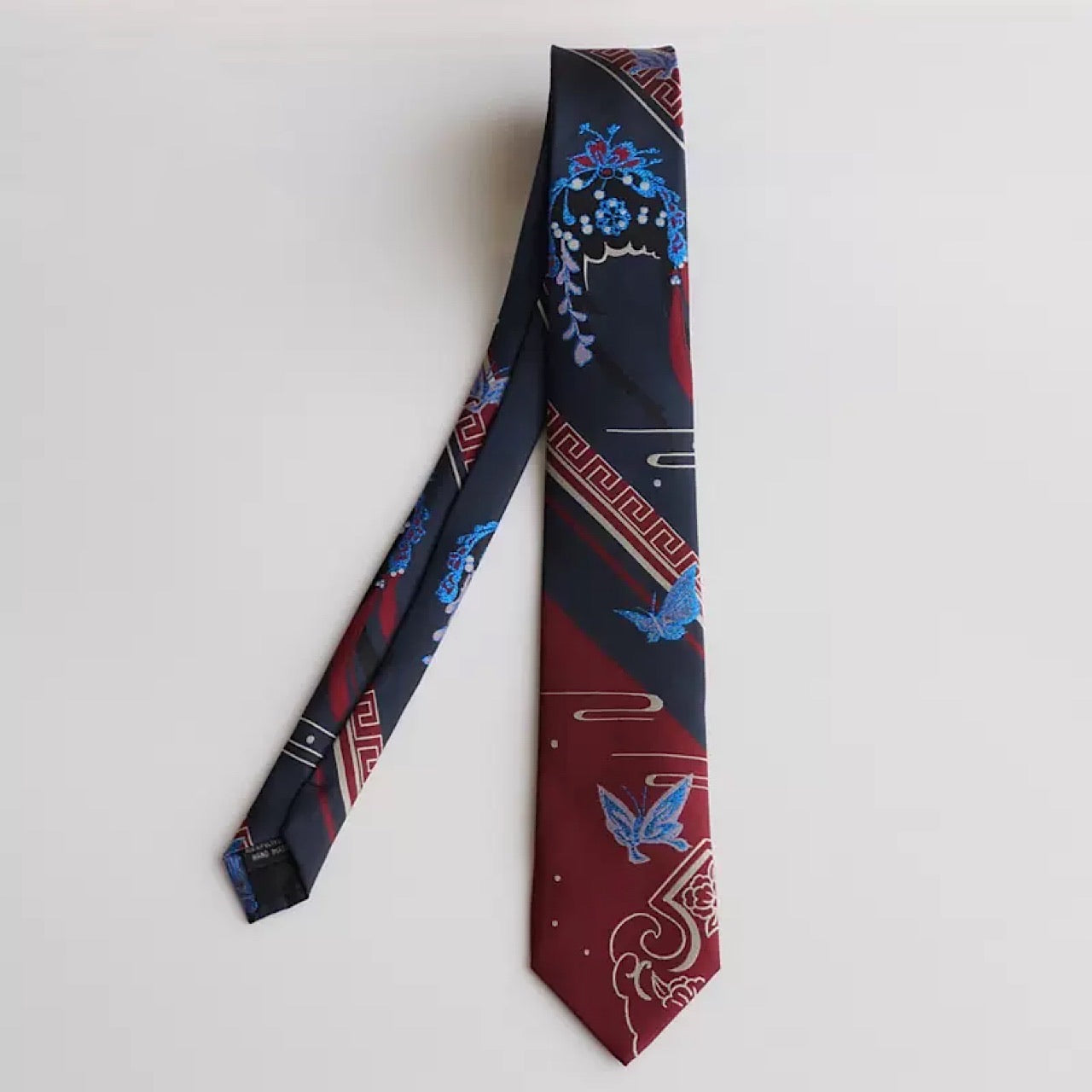 butterfly design necktie  US1111